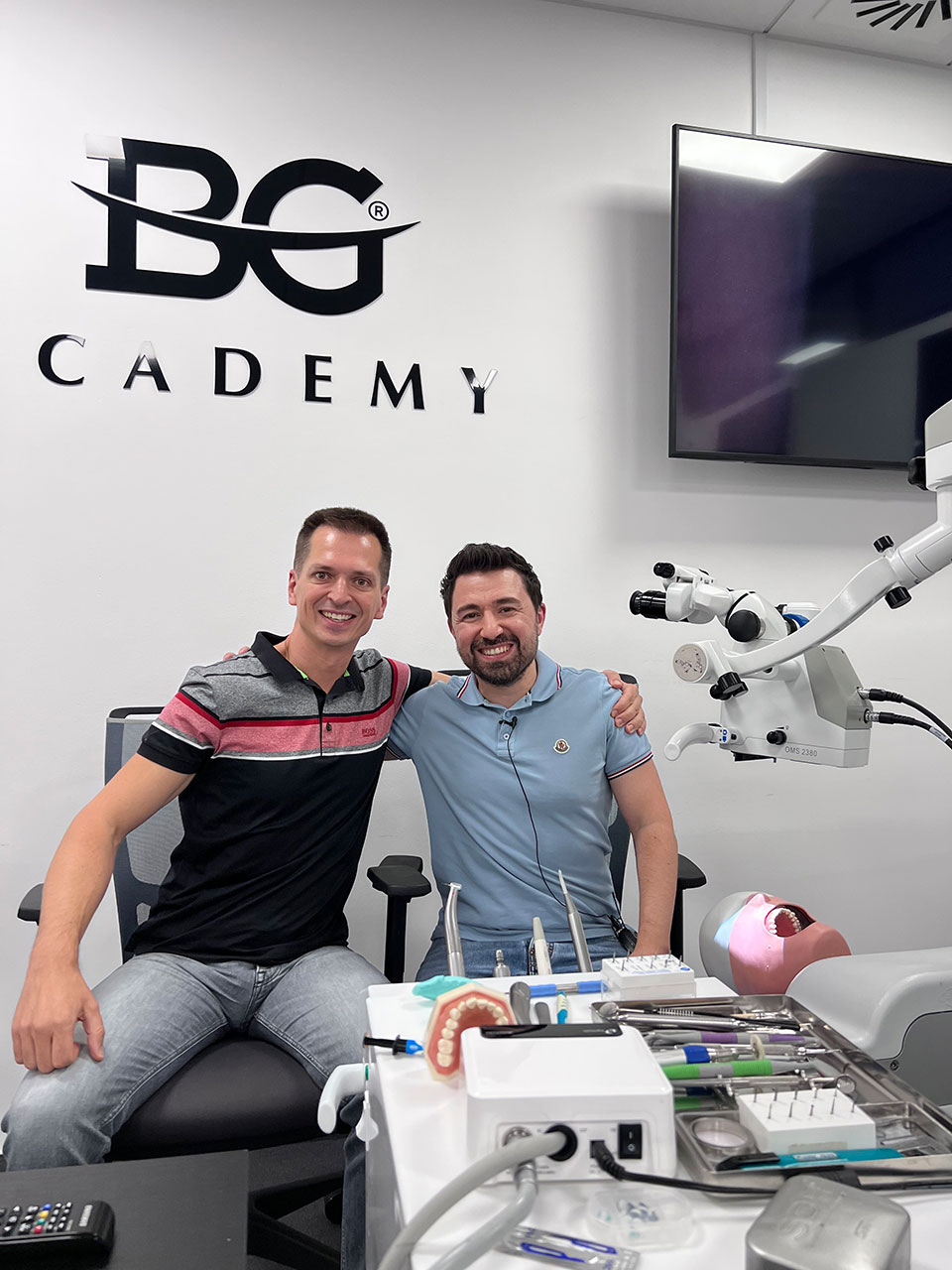 što nas izdvaja krunice